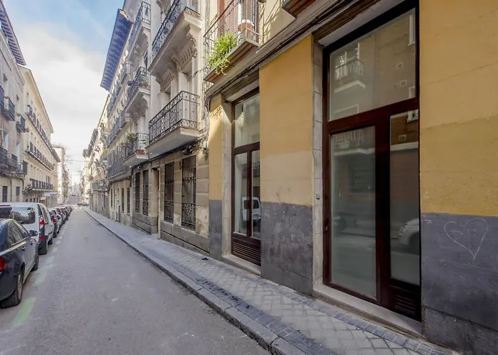 Stylish Loft With 2 Beedrooms En El Centro - La Latina E2